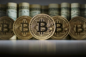 Giá Bitcoin hôm nay 1/12: Những cú trồi sụt bất thường