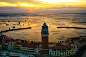 TRỰC TIẾP: Cùng Soo Bin Hoàng Sơn và loạt sao Việt đón giao thừa tại New Year countdown 2021 Nam Phú Quốc