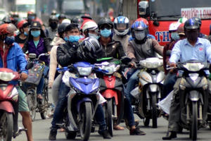 Dân miền Tây ùn ùn kéo về Sài Gòn sau kỳ nghỉ lễ