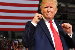 Bầu cử Mỹ 2020: Ông Trump lên sẵn kế hoạch ăn mừng tái đắc cử