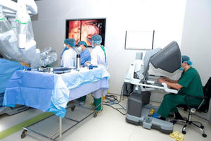 Thứ trưởng Bộ Y tế chỉ ra điểm khác biệt giữa AI và con ngừời