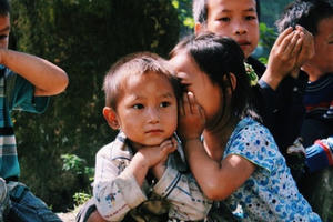 Người dân tộc thân thiện, mến khách nơi cao nguyên đá Hà Giang