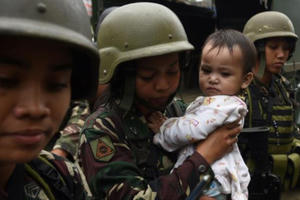 Xung đột Philippines: Thủ lĩnh bỏ trốn, các tay súng muốn đầu hàng bị xử tử