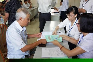 Tăng lương hưu, trợ cấp bảo hiểm xã hội và trợ cấp hàng tháng