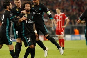 Bayern Munich 1-2 Real Madrid: Dự bị tỏa sáng