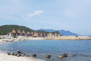 Slide - địa ốc: Dự án lấn biển Nha Trang trái phép sẽ thành công viên công cộng