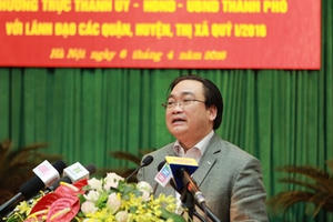 Chỉ đạo “hiện trường” và “không vội được đâu”