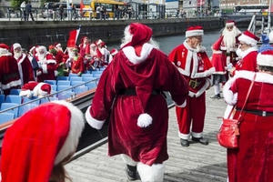 Khám phá phong tục đón Giáng sinh ở các nước trên Thế giới Khám phá phong tục đón Giáng sinh ở các nước trên Thế giới