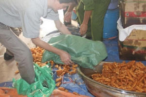 Kinh hãi thực phẩm ngâm tẩm hóa chất