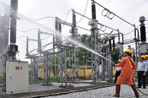 Tặng gói dịch vụ điện gia tăng đối với toàn bộ khách hàng