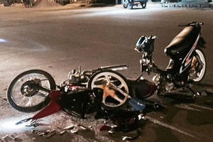 Nghệ An: Tai nạn xe máy, 4 học sinh thương vong Nghệ An: Tai nạn xe máy, 4 học sinh thương vong