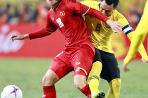 Từ cậu bé nhặt bóng thành nhà vô địch