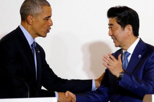 Tổng thống Obama và Thủ tướng Abe bắt tay về Biển Đông