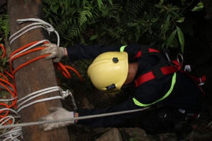 Vụ 3 phu vàng ngạt khí: Tìm được nạn nhân thứ hai