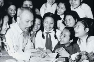 Sinh nhật Bác, ngẫm về lời dạy: “Dân ta phải biết sử ta”