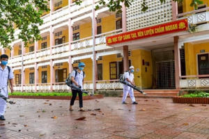 Nghệ An: Học sinh toàn thị xã Hoàng Mai nghỉ học, xác đinh 72 F1 sau một ca dương tính với SARS-CoV-2