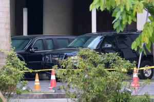 Siêu xe "Quái vật" của Tổng thống Mỹ Obama xuất hiện tại Hà Nội