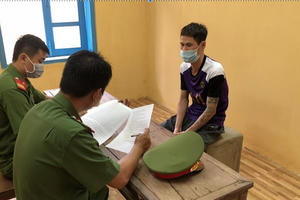 Bắt giữ 3 cô gái để tống tiền, nhóm đối tượng đã bị khởi tố