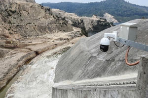 Chùm ảnh: 'Đánh cắp' nguồn nước của dòng sông ở Tây Nguyên