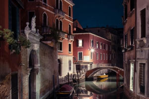 Venice “rũ bỏ” định nghĩa thành phố du lịch nhộn nhịp để tĩnh mịch về đêm