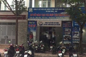 Gần 20 lao động bị trục xuất về nước, Công ty Trí Đức chối bỏ trách nhiệm?