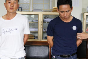 Lào Cai: Bắt giữ 2 đối tượng vận chuyển 23 bánh heroin đi bán
