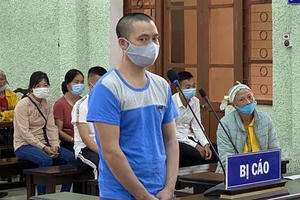 Tuyên án vụ bán bé trai 10 ngày tuổi sang Trung Quốc