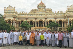 Độc đáo chùa Vĩnh Tràng