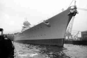 Ngày này năm xưa: Bí ẩn trận hải chiến đánh chìm siêu hạm Đức