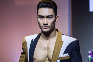 Lương Gia Huy khiến fans nữ “chết đứ đừ” vì ngoại hình chuẩn soái ca