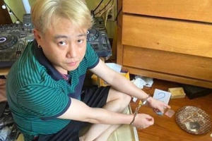 Đừng chà đạp hai từ 'nghệ sĩ'