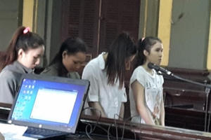 Giảm án cho các bị cáo trong đường dây bán dâm ngàn đô