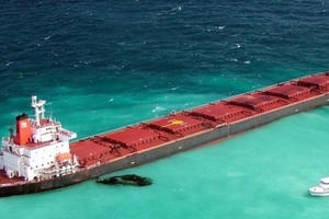 Australia phạt tàu Trung Quốc gần 40 triệu USD vì phá hoại rạn san hô