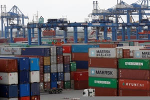 Báo quốc tế "trầm trồ" về nền kinh tế Việt Nam trong Kỷ nguyên Covid-19