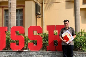 Chàng trai thủ khoa và cơ duyên đến với Triết học