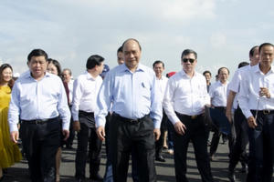 Thủ tướng Chính phủ Nguyễn Xuân Phúc thị sát các công trình trọng điểm tại Bà Rịa - Vũng Tàu