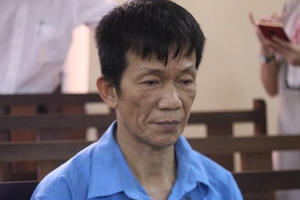 Bố vợ hầu tòa vì sát hại con rể