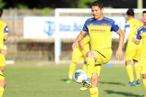 Việt Nam gặp Indonesia: Thầy trò ông Park sẽ có 3 điểm ở Bali!