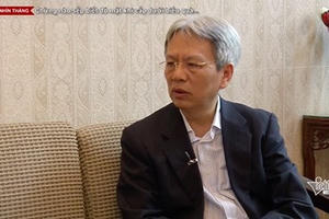 Quà Tết 10.000 USD thì không thể nào lý giải được