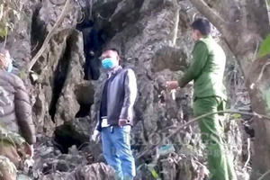 Lạng Sơn: Bàng hoàng khi phát hiện thi thể trong hốc núi đá