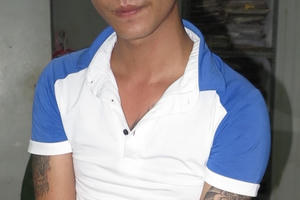 Con trai dùng dao giết mẹ, đâm bạn gái trọng thương