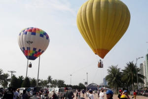 Ảnh: Hấp dẫn lễ hội trình diễn khinh khí cầu lần đầu tiên tại Đà Nẵng