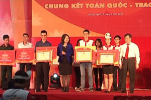 Hội thi "Ánh sáng soi đường": Đội tuyển TP Hồ Chí Minh ẵm trọn 2 giải Chung kết