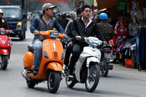 Đề nghị xử nghiêm hành vi không đội mũ bảo hiểm khi tham gia giao thông