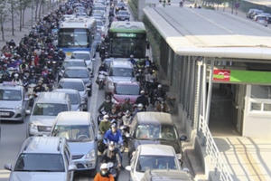BRT Hà Nội nghìn tỷ kém hiệu quả, nhiều sai phạm: "Phải có ai đó chịu trách nhiệm!"