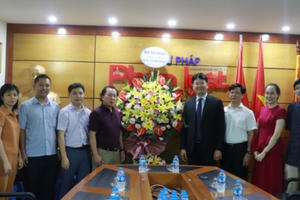 Thứ trưởng Nguyễn Thanh Tịnh chúc mừng Báo Pháp luật Việt Nam nhân ngày 21/6 Thứ trưởng Nguyễn Thanh Tịnh chúc mừng Báo Pháp luật Việt Nam nhân ngày 21/6