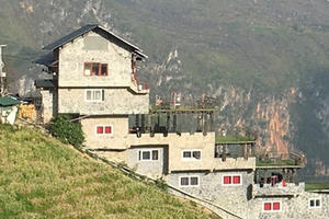 Bất ngờ công trình Panorama trên đèo Mã Pì Lèng 'hoành tráng hơn' sau khi cắt bỏ