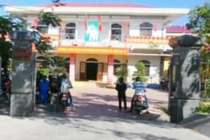 Phó chủ tịch bỏ nhiệm sở: Vụ việc đang được báo cáo cho Thường vụ Huyện ủy