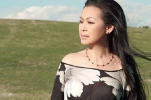 Danh ca Khánh Ly và đêm nhạc “Đời cho ta là thế” Danh ca Khánh Ly và đêm nhạc “Đời cho ta là thế”