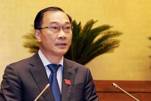 Biến tướng, lạm dụng nhưng không nên cấm 'kinh doanh dịch vụ đòi nợ' Biến tướng, lạm dụng nhưng không nên cấm 'kinh doanh dịch vụ đòi nợ'